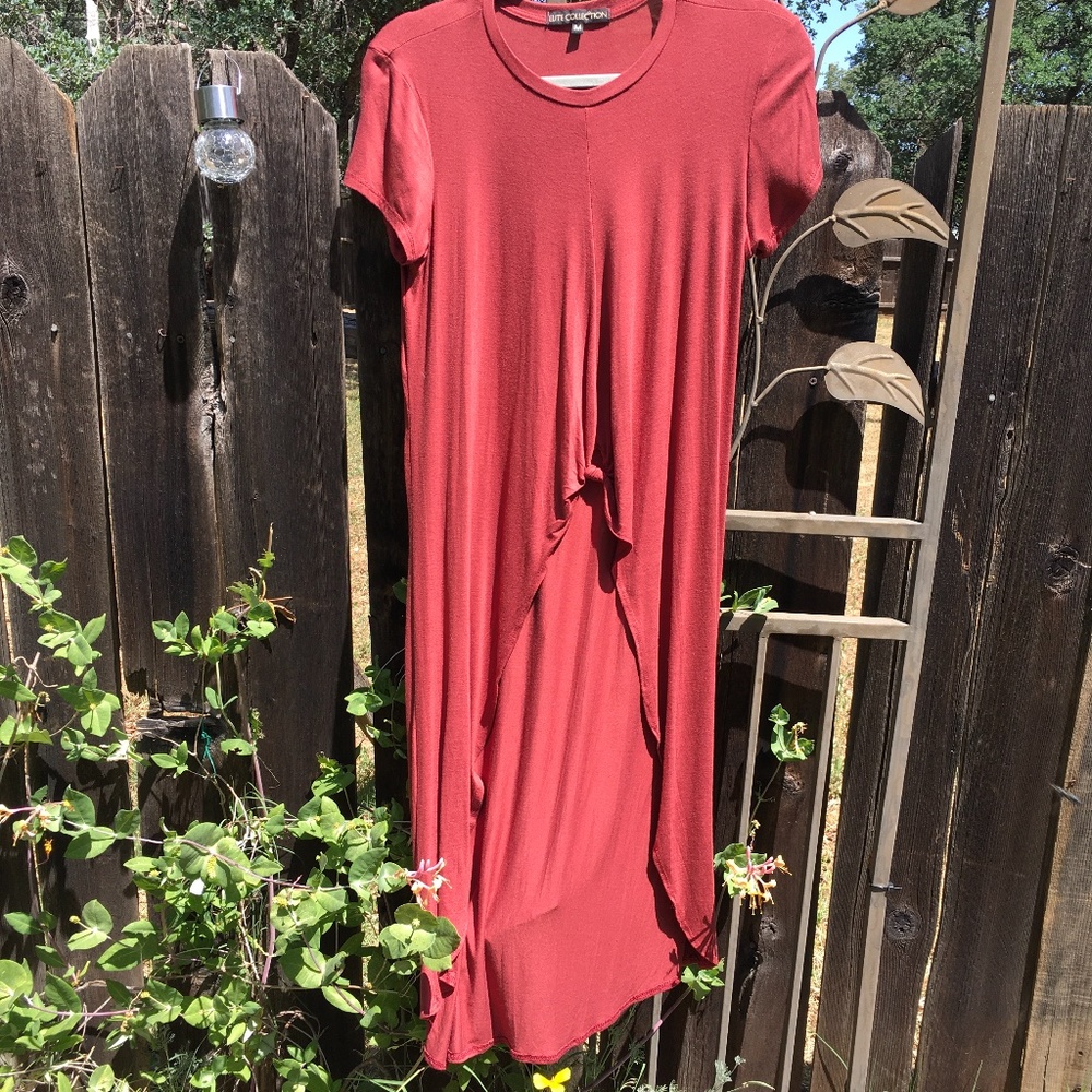 Burnt orange T shirt short in front  long back